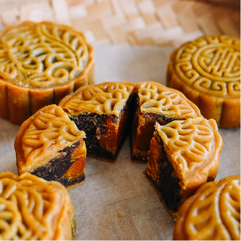 mooncake